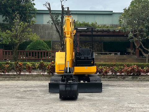 038.03 Komatsu PC38UU Mini Excavator S/N 2300