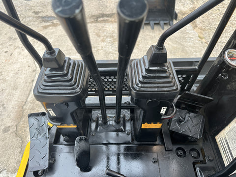 038.05 Komatsu PC50UU Mini Excavator S/N 6347