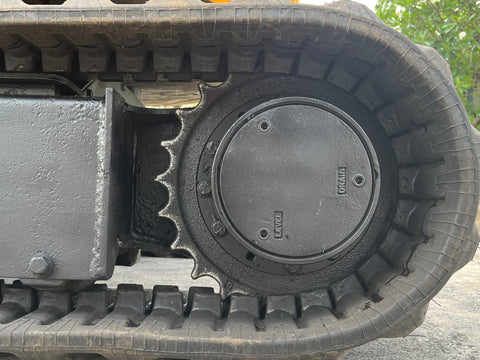 031.03 Komatsu PC28UU Mini Excavator S/N 5694