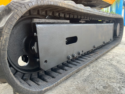 031.03 Komatsu PC28UU Mini Excavator S/N 5694