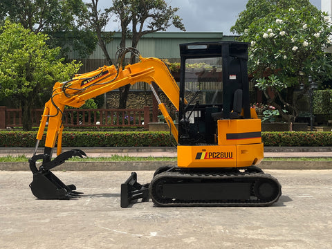 031.02 Komatsu PC28UU Mini Excavator S/N 2960