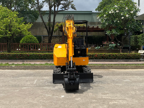 031.02 Komatsu PC28UU Mini Excavator S/N 2960