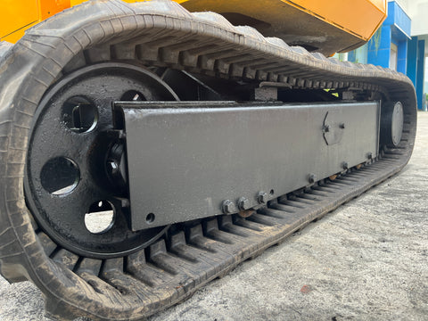 031.02 Komatsu PC28UU Mini Excavator S/N 2960