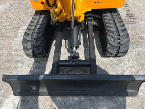 031.06 IHI IS30G Mini Excavator S/N 10113332