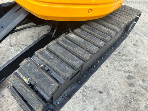 032.03 Komatsu PC38UU-2 Mini Excavator S/N 3022