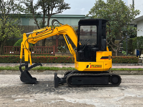 034.01 Komatsu PC28UU Mini Excavator S/N 4855