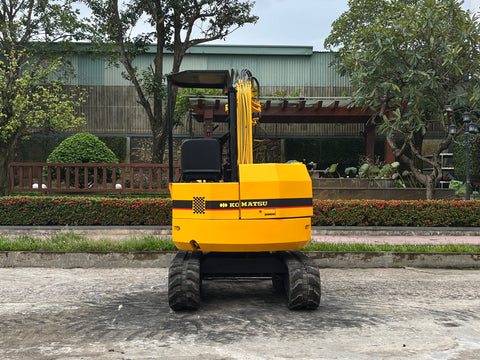 034.01 Komatsu PC28UU Mini Excavator S/N 4855