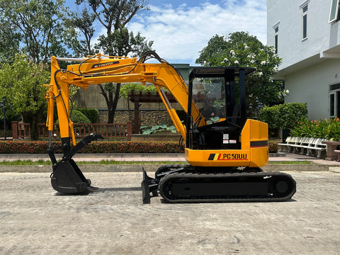 032.04 Komatsu PC50UU Mini Excavator S/N 3029