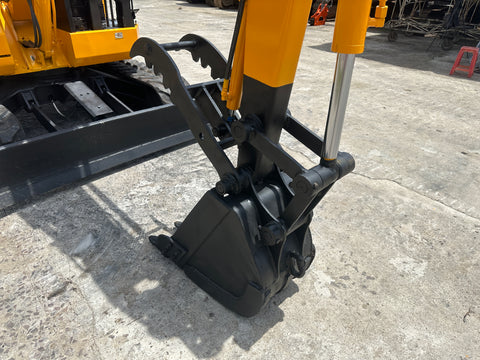 032.04 Komatsu PC50UU Mini Excavator S/N 3029