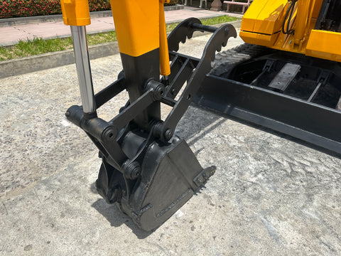 032.04 Komatsu PC50UU Mini Excavator S/N 3029