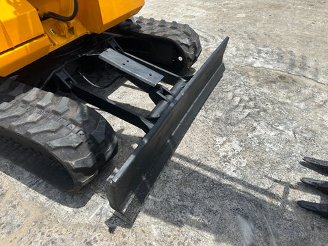 032.04 Komatsu PC50UU Mini Excavator S/N 3029