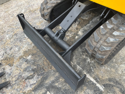 034.01 Komatsu PC28UU Mini Excavator S/N 4855