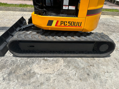 032.04 Komatsu PC50UU Mini Excavator S/N 3029
