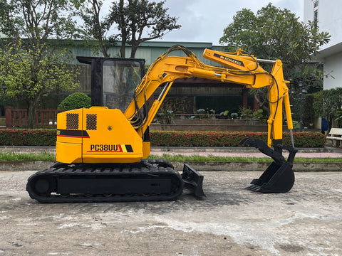 034.03 Komatsu PC38UU Mini Excavator S/N 1493