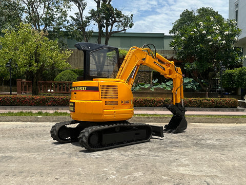 032.01 Komatsu PC28UU-2 Mini Excavator S/N 7039