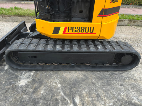 034.03 Komatsu PC38UU Mini Excavator S/N 1493