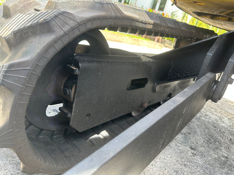 032.01 Komatsu PC28UU-2 Mini Excavator S/N 7039