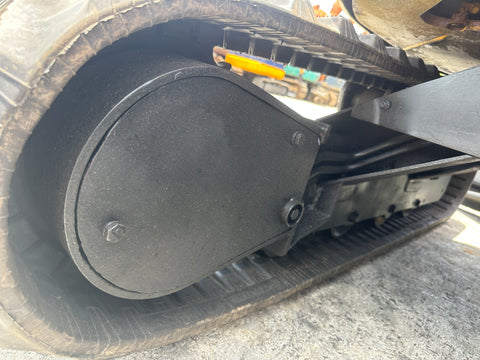 032.01 Komatsu PC28UU-2 Mini Excavator S/N 7039