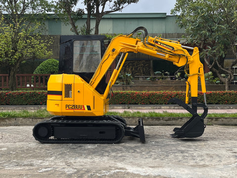 034.02 Komatsu PC28UU Mini Excavator S/N 6749