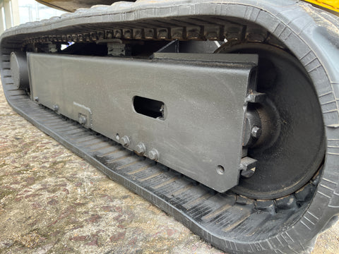 034.02 Komatsu PC28UU Mini Excavator S/N 6749