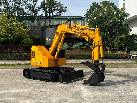 033.02 Komatsu PC28UU Mini Excavator S/N 3783