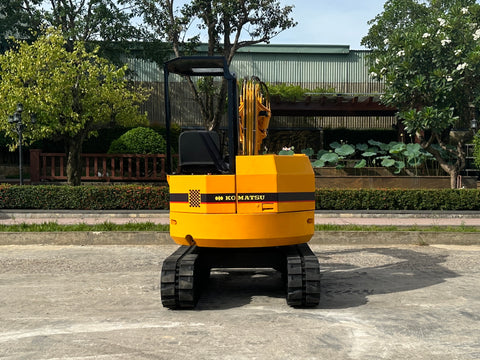 033.02 Komatsu PC28UU Mini Excavator S/N 3783