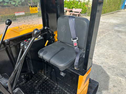 033.02 Komatsu PC28UU Mini Excavator S/N 3783