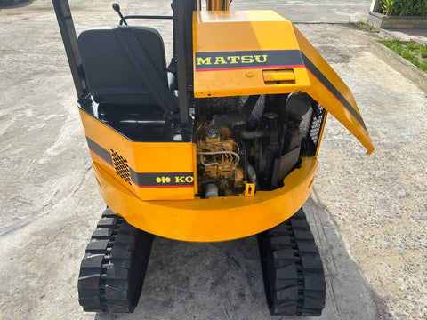 033.02 Komatsu PC28UU Mini Excavator S/N 3783