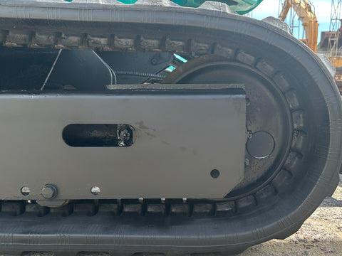 033.01 Komatsu PC20-7E Mini Excavator S/N 43570