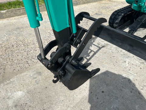 033.01 Komatsu PC20-7E Mini Excavator S/N 43570