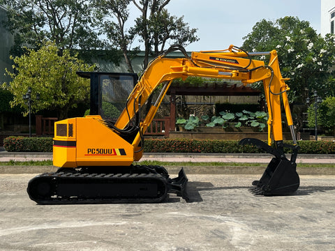 033.05 Komatsu PC50UU Mini Excavator S/N 1621