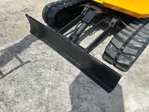 033.05 Komatsu PC50UU Mini Excavator S/N 1621