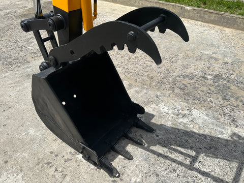 033.05 Komatsu PC50UU Mini Excavator S/N 1621