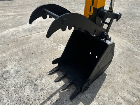 033.05 Komatsu PC50UU Mini Excavator S/N 1621