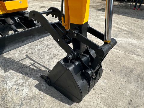 033.05 Komatsu PC50UU Mini Excavator S/N 1621