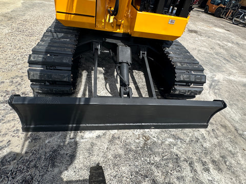 033.04 Komatsu PC50UU Mini Excavator S/N 1527