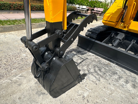 033.04 Komatsu PC50UU Mini Excavator S/N 1527