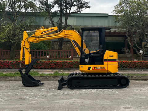 035.02 Komatsu PC38UU Mini Excavator S/N 1289