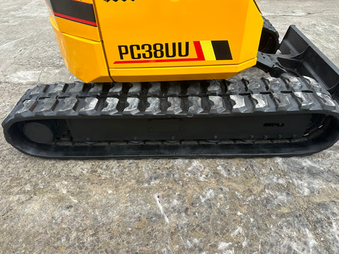035.02 Komatsu PC38UU Mini Excavator S/N 1289