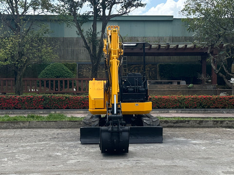 035.03 Komatsu PC38UU Mini Excavator S/N 2033