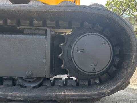 035.03 Komatsu PC38UU Mini Excavator S/N 2033