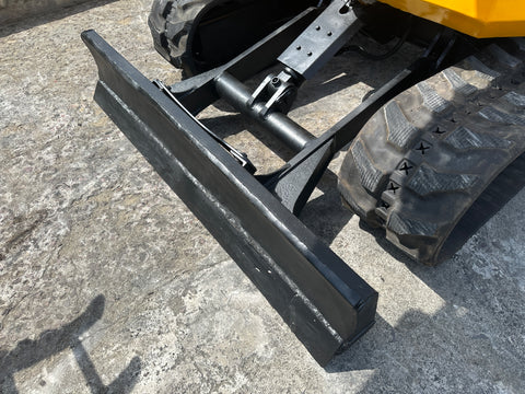 035.03 Komatsu PC38UU Mini Excavator S/N 2033