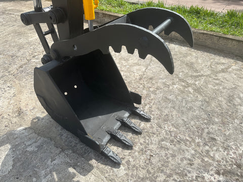 035.05 Komatsu PC50UU Mini Excavator S/N 5886