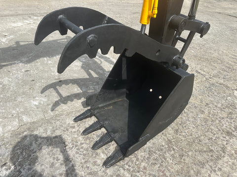 035.05 Komatsu PC50UU Mini Excavator S/N 5886