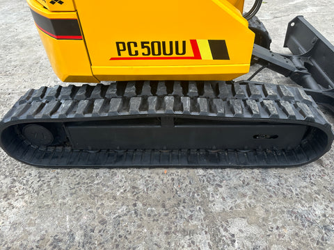 036.02 Komatsu PC50UU Mini Excavator S/N 3802