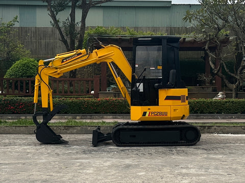 036.01 Komatsu PC28UU Mini Excavator S/N 6363