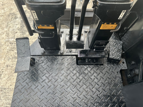 036.01 Komatsu PC28UU Mini Excavator S/N 6363