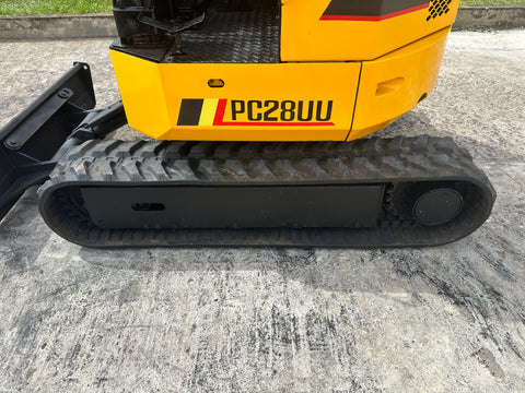 036.01 Komatsu PC28UU Mini Excavator S/N 6363