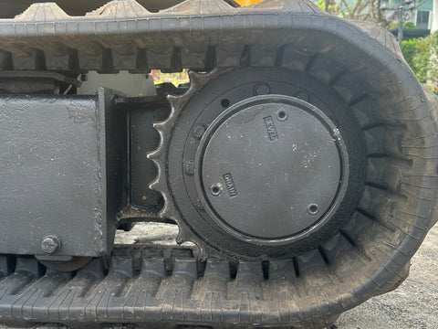 036.01 Komatsu PC28UU Mini Excavator S/N 6363