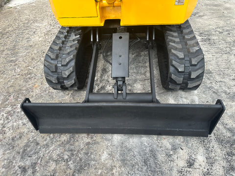 036.01 Komatsu PC28UU Mini Excavator S/N 6363